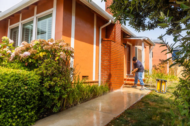 Best Commercial Building Pressure Washing  in Plymouth, WI