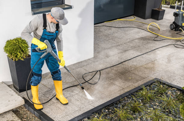 Best Commercial Pressure Washing  in Plymouth, WI